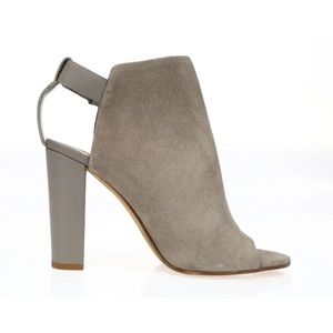 Vince Taupe Gray Suede Leather Ankle Strap Peep Toe Booties Sandal 7.5